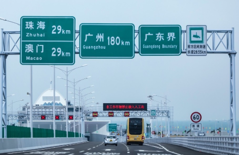 “粵車南下”入境香港市區已收近2000宗申請
