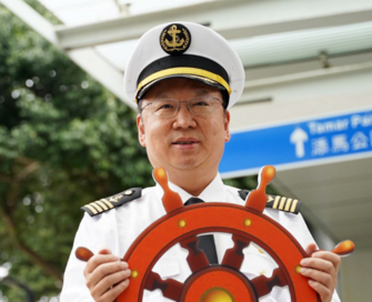 港議員陳仲尼化身船長推廣“出海”平台 助內地企業拓商機